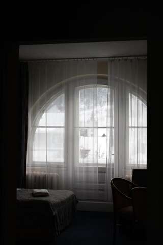 Отели типа «постель и завтрак» Willa Granit Кросценко Трехместный номер с балконом-4