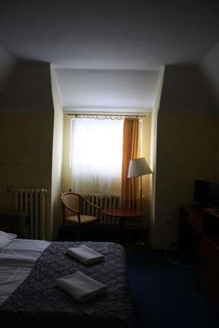 Отели типа «постель и завтрак» Willa Granit Кросценко Семейный номер-студио-5